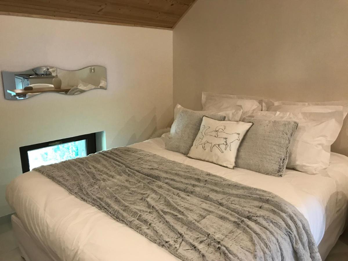 Bed and Breakfast Au Sommet Des Narcisses Albiez-Montrond Exterior foto